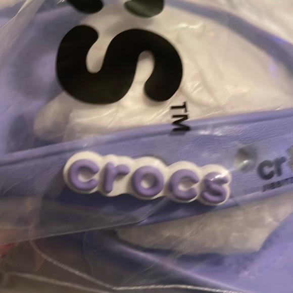 CROCS Purple Sandals - Picture 2 of 5